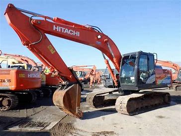 Hitachi200-6.jpeg