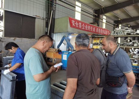 Customer Visit Strengthens Collaboration at Xiangdeirui Aluminum Absorber Factory