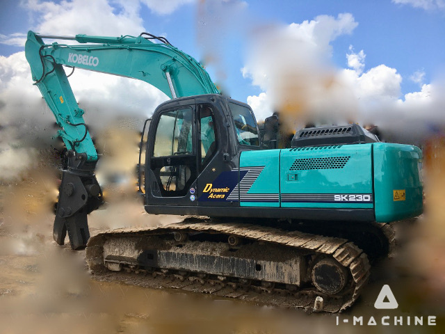Kobelco230-6.jpg Kobelco230-6.jpg