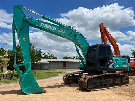 Kobelco200-8 super8.jpeg Kobelco200-8 super8.jpeg