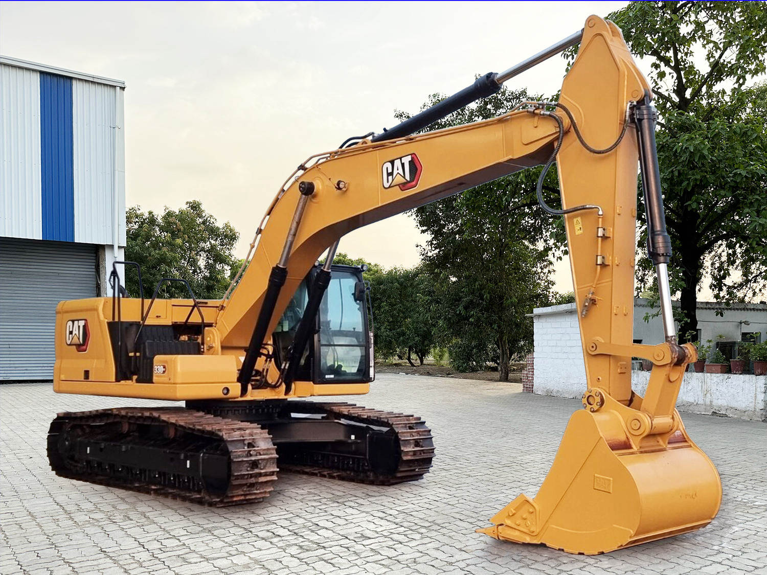 CAT330GC.jpg CAT330GC.jpg